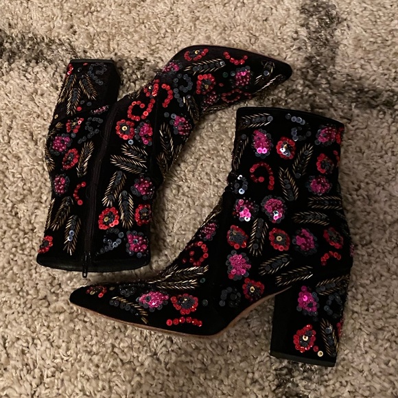 Loeffler Randall Isla sequin boot - Picture 3 of 5